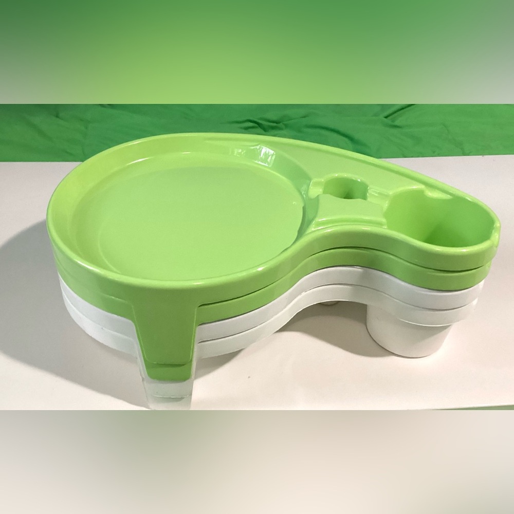 Debbie Meyer Set 4 lap trays for picnic/camping.